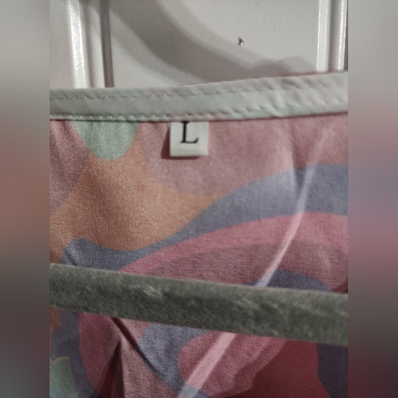 Bright colorful wrap dress size large new - Picture 4 of 5